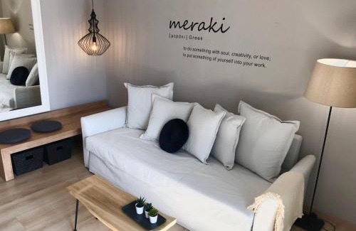 Ano Poli Apartment | M&S design house
