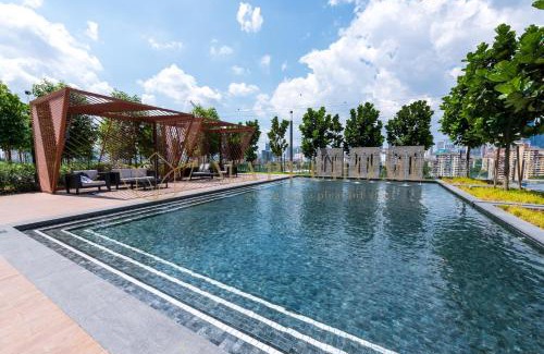 Taman Pertama Apartment | M Vertica Premier Suites Kuala Lumpur