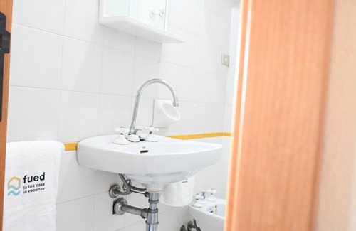 Marcelli Apartment | M056 - Marcelli, two-room apartment with terrace 100 meters from the sea