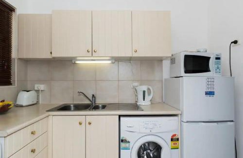West Perth Apartment | M104 West Perth Studio Apartment near Kings Park