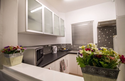 West Perth Apartment | M107 CBD Location near Kings Park