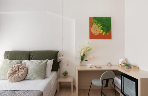 Monastiraki Apartment | M18 Studios Monastiraki Gems