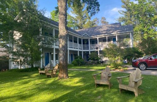 Glen Arbor Hotel | M22 Inn Glen Arbor