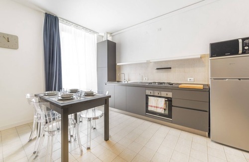 Chinatown Apartment | M5 MONUMENTAL URBAN APARTMENT X5!