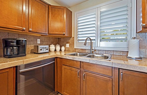 Maalaea Condo | Ma'alaea Kai 110 - Spectacular Oceanfront PLUS Mountain View/Quiet Setting