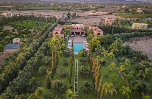 Oulad Hassoune Apartment | Luxury villa with 180 m2 pool spa and 5-star service by feelluxuryholidays