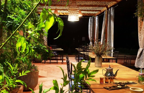 Oulad Hassoune Villa | Homerez - Large villa for 20 pers. with swimming pool in Center Commune Ouled Hassoune