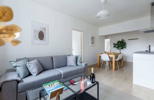 Wijk van de Squares Apartment | MA - Leopold I - Two Bedroom Apartment, Sleeps 6