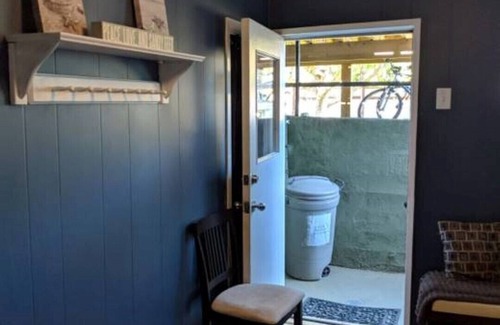 Spenard House | Ma's Way vacation home - A taste of Southern living in the great northwest!