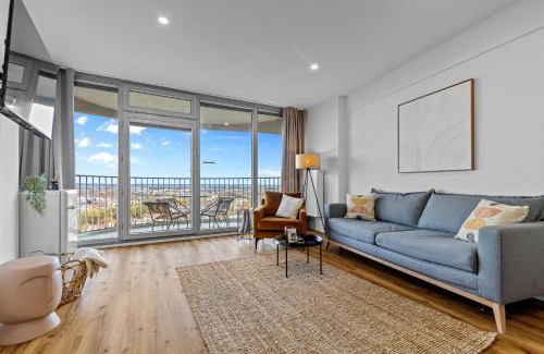 Antonsviertel Apartment | ma suite -NEW-23Floor-FantasticView-Center