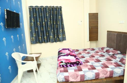Sanawad Hotel | Maa Rewa Homestay