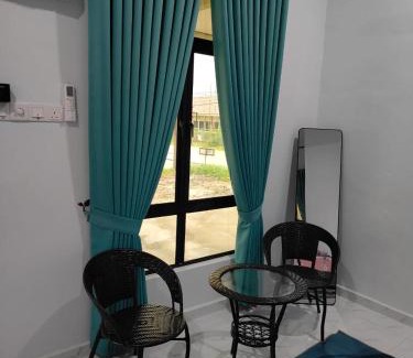 Batu Buruk Apartment | MAA Roomstay A