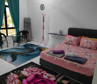 Batu Buruk Apartment | MAA Roomstay A