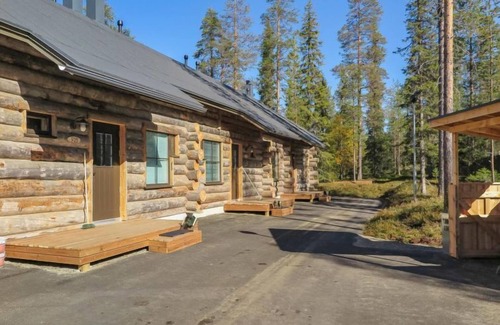 Akaslompolo House | Maahisenrinne 3 F 25 by Interhome