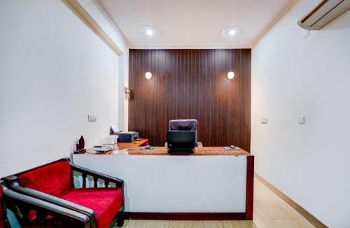 Sector 70 Hotel | Maayra Inn