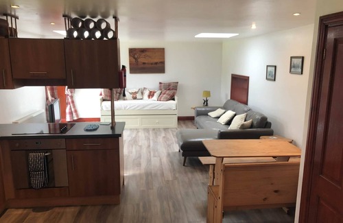 Newton Stewart House | Maberry Cottage, Waterside Newton Stewart.