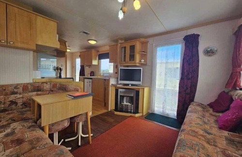 Mablethorpe and Sutton Ski Chalet | Mablethorpe towervans A20