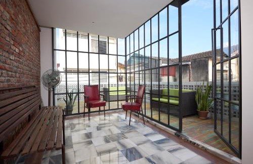 Downtown George Town Hotel | Macalister Terraces Hotel