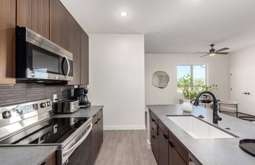 North Scottsdale Condo | Macallister 2008|Heated Pool|Close 2 Golf|BBQ|View