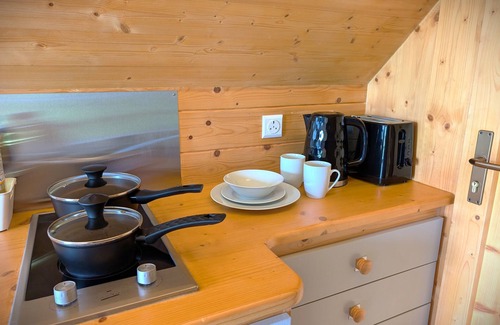 Nairn Cabin | Macbeth's Hillock