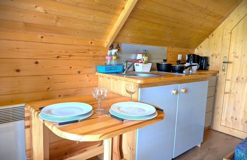 Nairn Cabin | Macbeth's Hillock