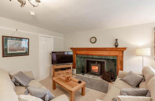 Taynuilt House | MacDonald Apartment