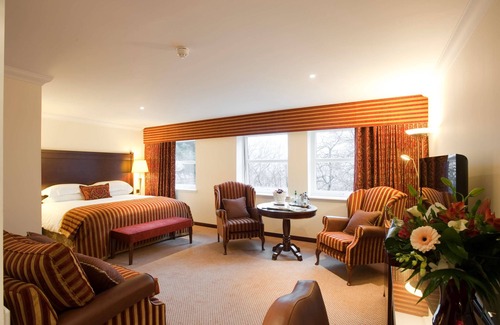 Cults Hotel | Macdonald Norwood Hall Hotel