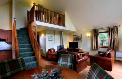 Aviemore Cabin | Macdonald Woodland Lodges at Macdonald Aviemore Resort