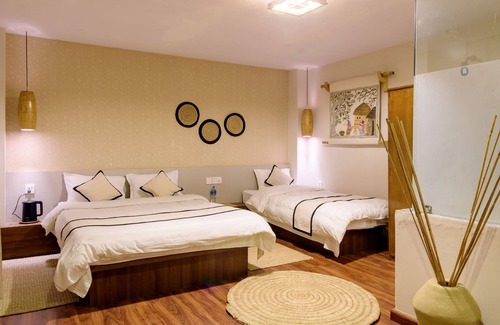 Kawasoti Hotel | Machan Country Villa