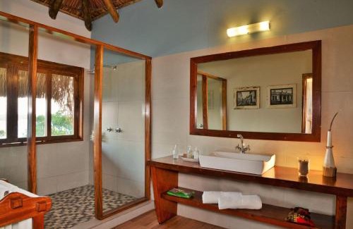 Machangulo Resort | Machangulo Beach Lodge