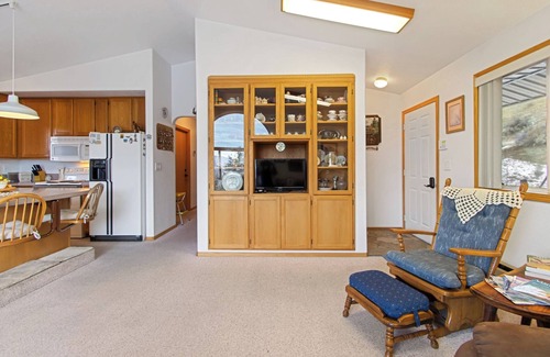 Gem County House | Mack and Spot House with incredible views!