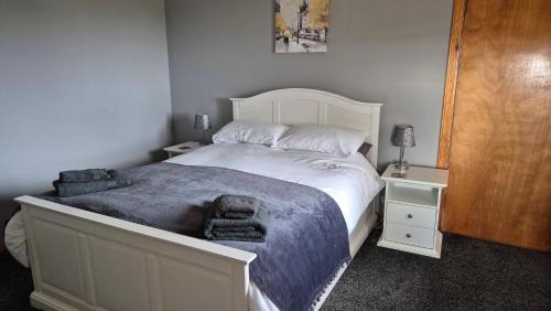 Isle of Lewis House | Mackenzie 25