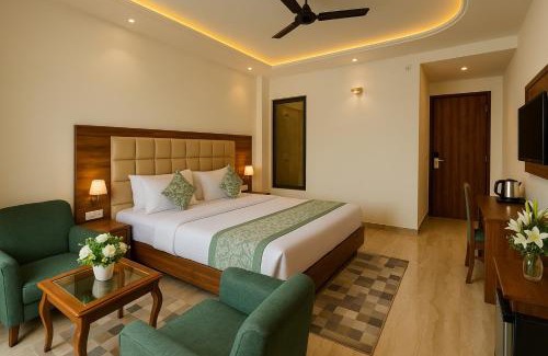 Motipur Hotel | Maclo Classic Luxury Resort - #Lavish & Luxury Rooms #Big Parking #Lift #All Balcony Rooms #Prime Location #Top Selling #Property in Mcleodganj