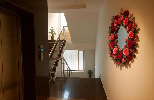 Patnagarh Hotel | Maclo Classic Luxury Resort- #Lavish & Luxury Rooms #Big Parking # Lift # All Balcony Rooms # Prime Location # Top Selling # Property In Mcleodganj