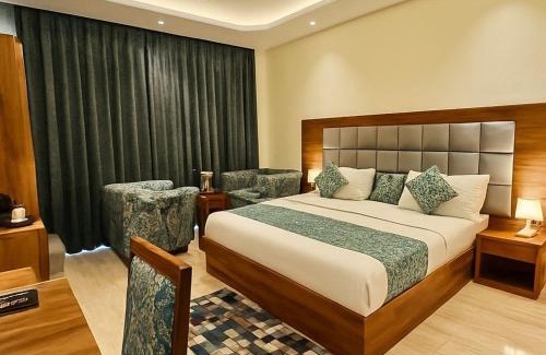 Patnagarh Hotel | Maclo Classic Luxury Resort- #Lavish & Luxury Rooms #Big Parking # Lift # All Balcony Rooms # Prime Location # Top Selling # Property In Mcleodganj