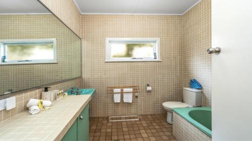 Macmasters Beach House | 'Macmasters Malibu' by Accom Holidays