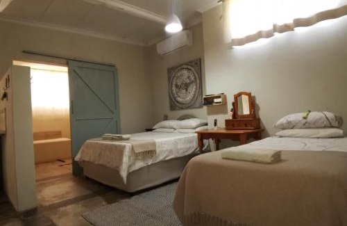 Nelspruit House | MacNut Bed and Breakfast