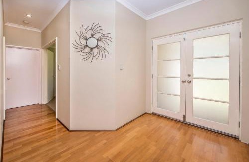 Dunsborough House | Macs Manor