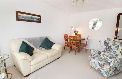 Largs Apartment | MACS Place
