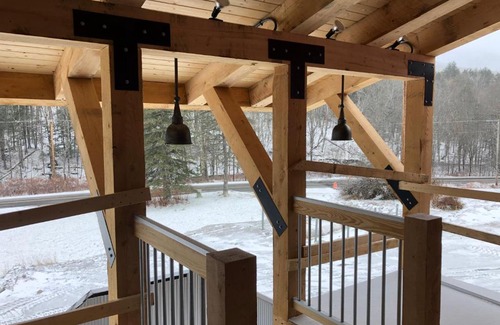 Waitsfield Hotel | Mad River Lodge