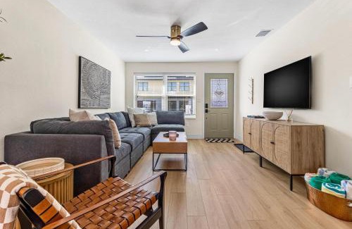 Madeira Beach House | Madeira Beach House Retreat with Private Pool - The Perfect Getaway!