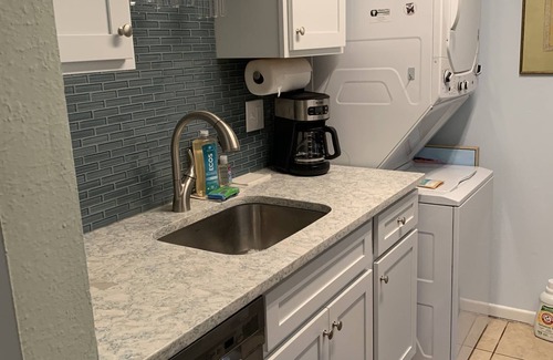 Madeira Beach Condo | Madeira Beach Yacht Club CondonComfortable, Clean and well stocked condo.n