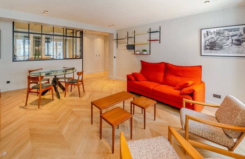 Quartier de la Place-Vendome Apartment | Madeleine- Charming, quiet, upscale apartment - 2 bedrooms 6 people