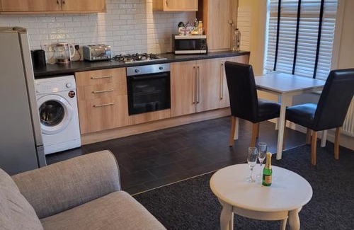 Saint Paul's Apartment | MADELENA CENTER Bristol
