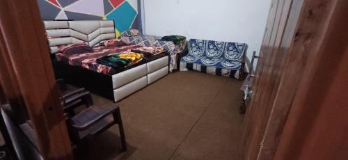 Naini House | Madhu home stay Sai Sahara Bhavan
