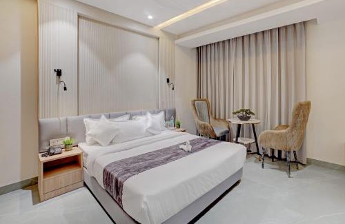 Maharana Pratap Nagar Hotel | Madhuram Business Hotel