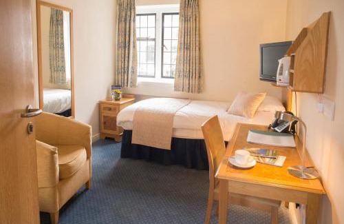 Madingley Hostel | Madingley Hall