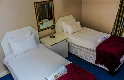 Manzini House | Madonsa Guest House