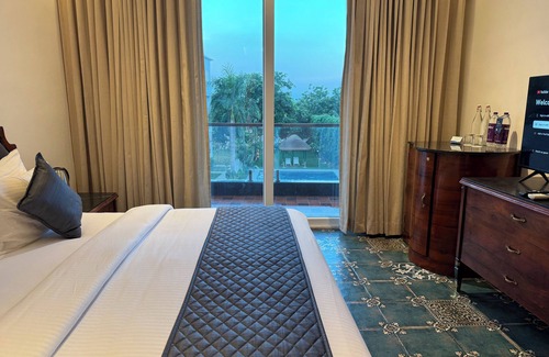 Mahabalipuram Beach Hotel | Madras Chronicle Bay Resort & Spa