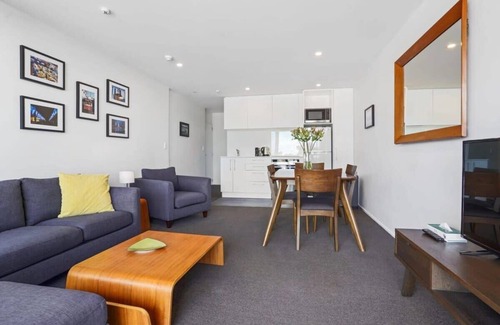 Christchurch City Centre Apartment | Madras Retreat Summar